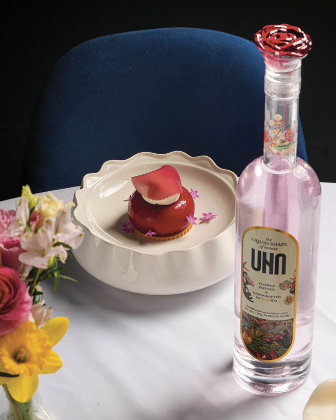 Délice à la noix de coco, fruits rouges & litchi parfumé à la Vodka UNA