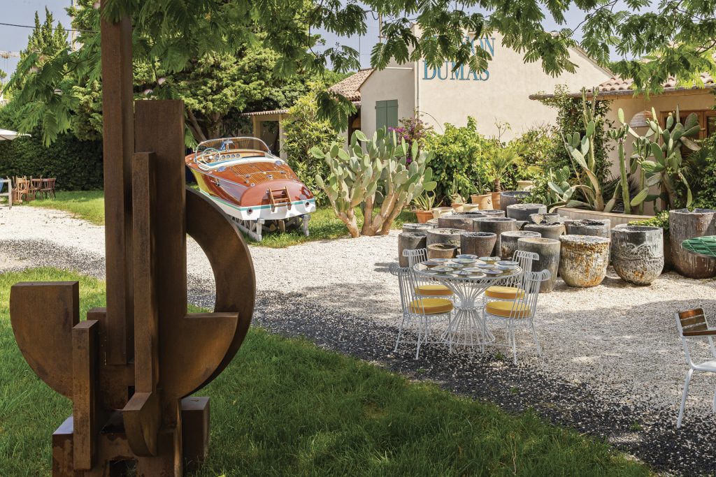 DEUX places fortes tropéziennes de l’art et du design