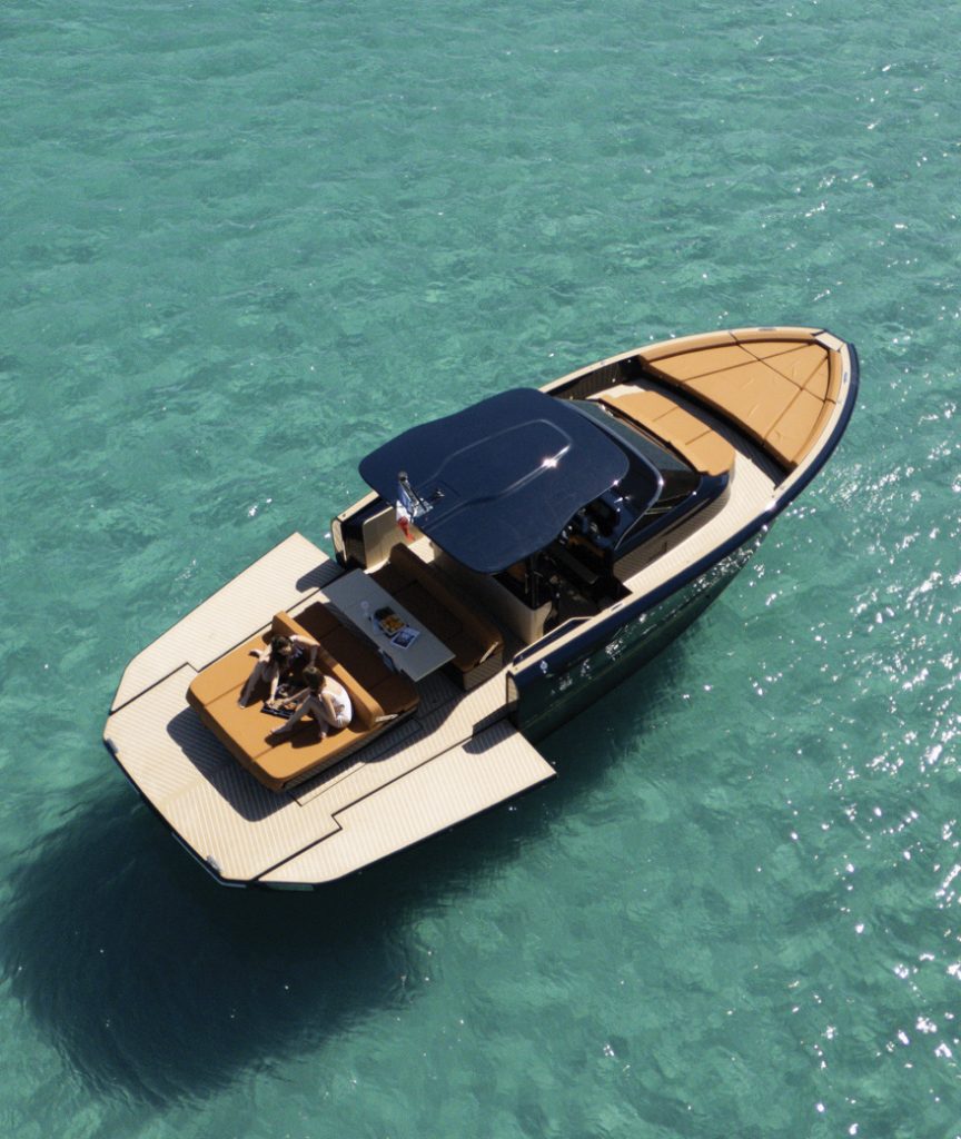 #CRUISEINSTYLE @BELLINISAINTTROPEZ