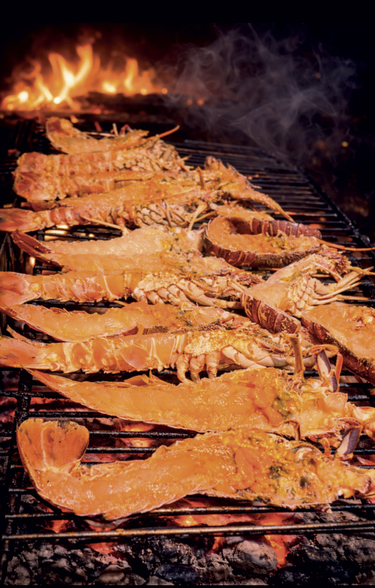 Langouste grillée au feu de bois