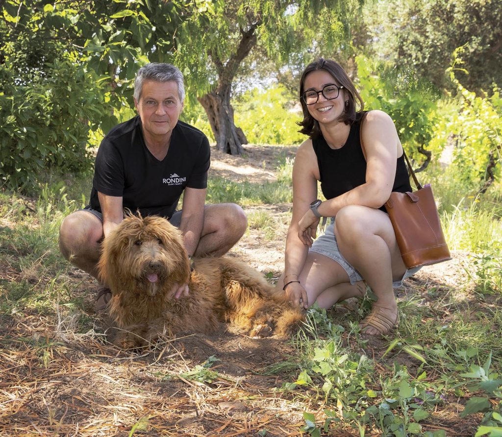Alain, Anaïs & Abby Balade Tropézienne sur les pas de L’ATELIER RONDINI
